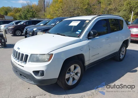 2016 Jeep Compass Sport z USA, uszkodzony, nr VIN 1C4NJCBAXGD518873